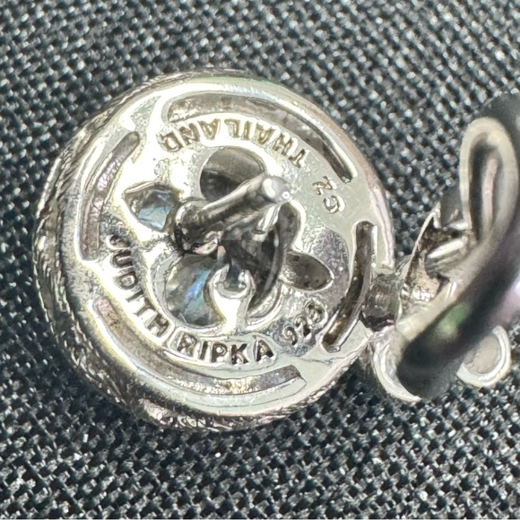 vintage stunning tear drop Judith Ripka .925 silver and cz earrings never worn - Picture 5 of 6